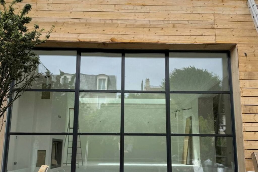 Rénovation, Extension par Eko Construction avec grande verrière